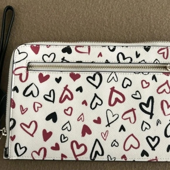 NWT NEW Kate Spade New York ♠️ Cameron Scribble Hearts Wristlet Wallet - Picture 3 of 8